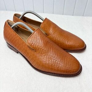 Rawls Elegant MURANO EMBOSSED LOAFER TAN
LeatherTextured Loafers Size UK 9 US 10